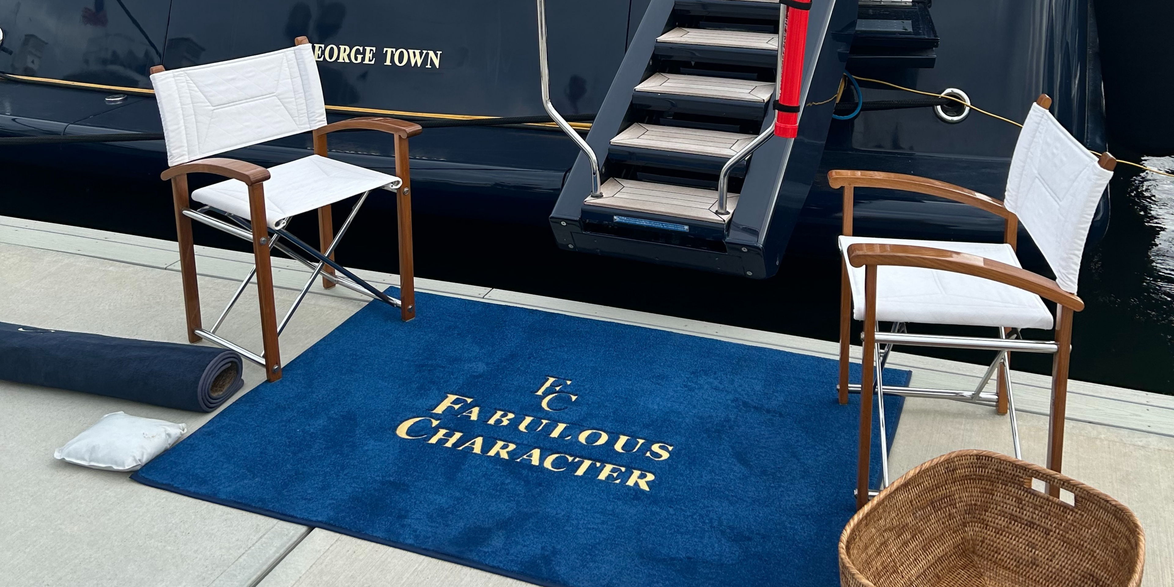 Custom Yacht Boarding Mat by BoatMat Corporation in Ft Lauderdale since 1995